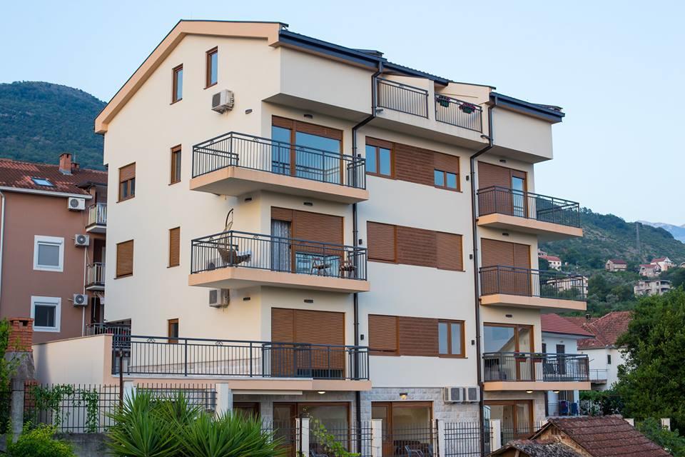 Porto Apartments Tivat Exteriér fotografie