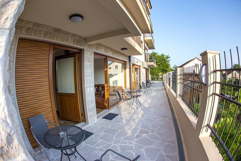 Porto Apartments Tivat Exteriér fotografie